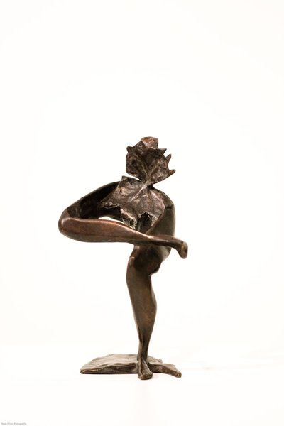 F.E. McWilliam, Legs with Fig-leaf, 1977, Bronze, 22 x 14 x 14 cm