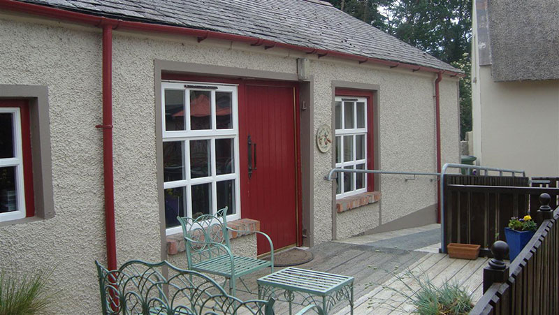 Ballydougan Pottery Courtyard Cottage Bramley Apple Cottage