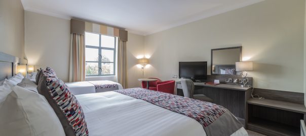 Armagh City Hotel Room
