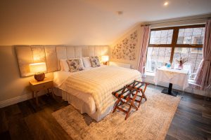Blackwell House - Romantic Package. Image of luxurious bedroom.