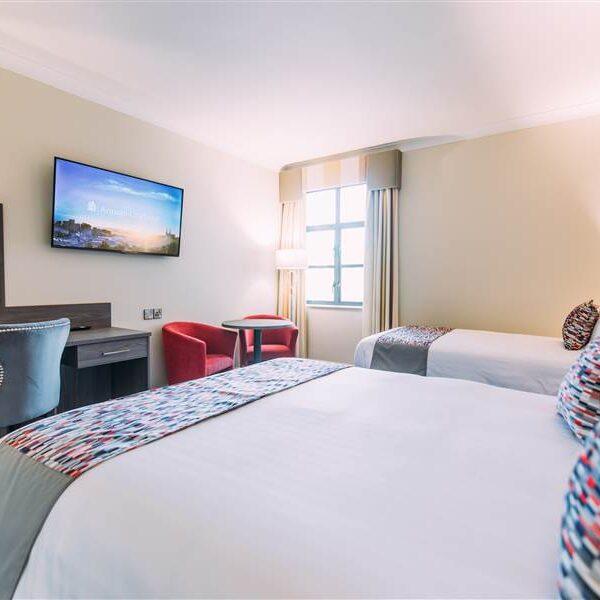 Armagh City Hotel Accessible Room
